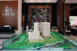 远雄风华园1室1厅东南