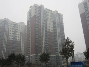 繁华地段交通便利楼层好三室二厅圣基铭座