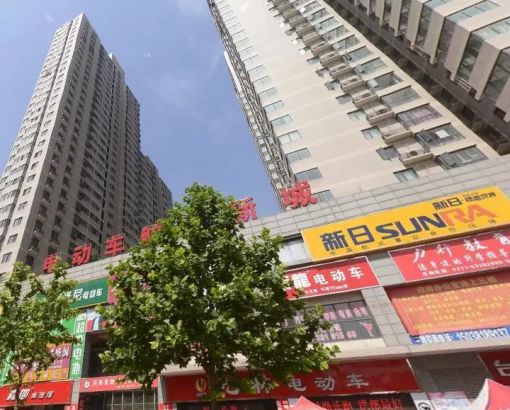 升龙世纪花园叁区1室1卫北朝向1000.00元/月出租