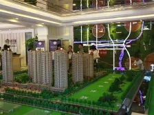 地铁口坤达祥龙城 大三房好楼层 干净整洁 拎包入住