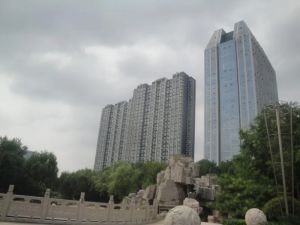 新华日向银座张面河人民广场,精装三室采光视野好