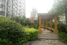 和富名苑、三室电梯房双气、毛坯