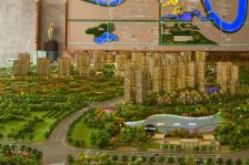 大唐盛世观湖,126平4房,精装修,看房方便