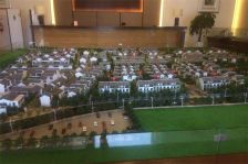 此房别墅靠河边联排3户,户型方正,70年产权