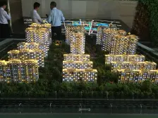 八号线地铁口,出行方便,业主诚心出售