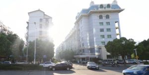 聪园小区1室1厅楼层好,看房约楼层好