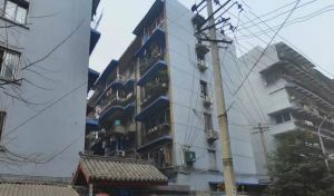 较场坝中街34号 2室1厅 南