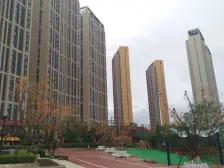 万科城,品质装修,精装修,位置好,交通便利