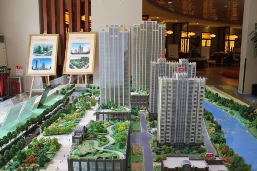 中润世纪中心1室1厅南朝向7085.00元/月出租