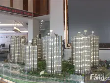 舒适精装两居室 高楼层采光好 随时可以看房