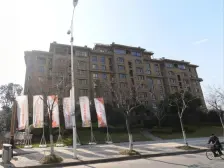 维科黄家花园5-2-1-3303.26m中间位置联