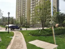 福晟钱隆城 2室1厅 南