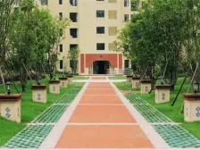 采光好,视野开阔, 交通便利 地理位置好