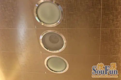 Ë÷·ÆÄáÂåµõ¶¥ Ë÷·ÆÄáÂåµõ¶¥