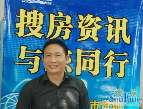 万通地产成都公司副总经理周哲先生 万通地产成都公司副总经理周哲先生