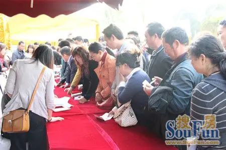 ¿Í»§ÔÚ»»È¡ºÅÂëÅÆ ¿Í»§ÔÚ»»È¡ºÅÂëÅÆ