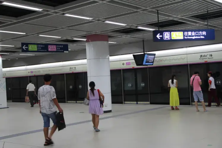 武汉地铁4号线试跑洪山广场中南路站换乘大站大揭秘