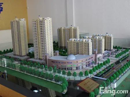 城南故事位于鄂州发展新城的核心区域,是市政单位,学校,交通,商业