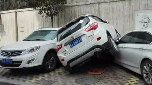 这些小事,竟然能毁掉一座写字楼? 这些小事,竟然能毁掉一座写字楼?