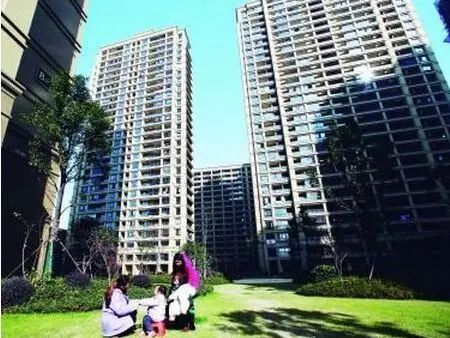 廊坊的二手房首付比例是多少?通过中介买要交哪些费用 廊坊的二手房首付比例是多少?通过中介买要交哪些费用