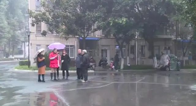 房价
