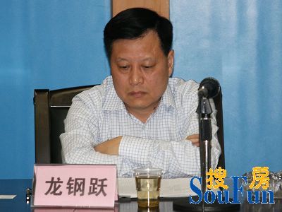 长沙晚报报业集团总编辑 龙钢跃【直播】