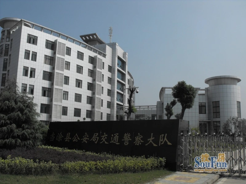 山鹰香榭美地周边配套 