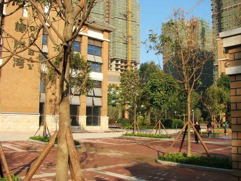 商:华润置地(厦门)有限公司物业地址:集美杏林北三路(英才学校正对面)