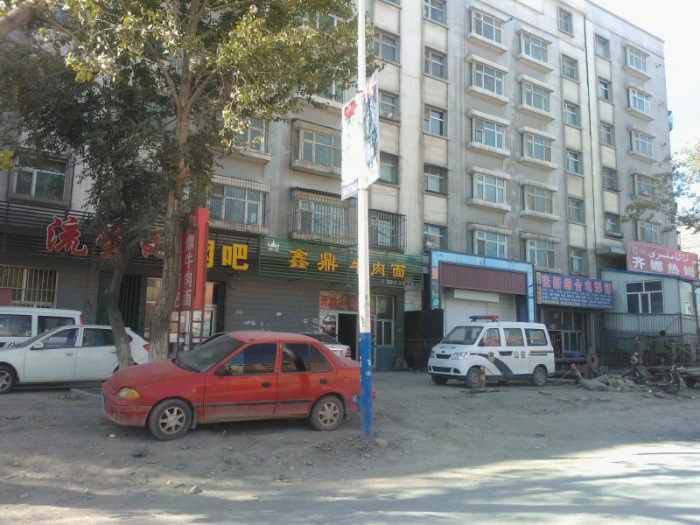 蓝天·花景轩周边配套 