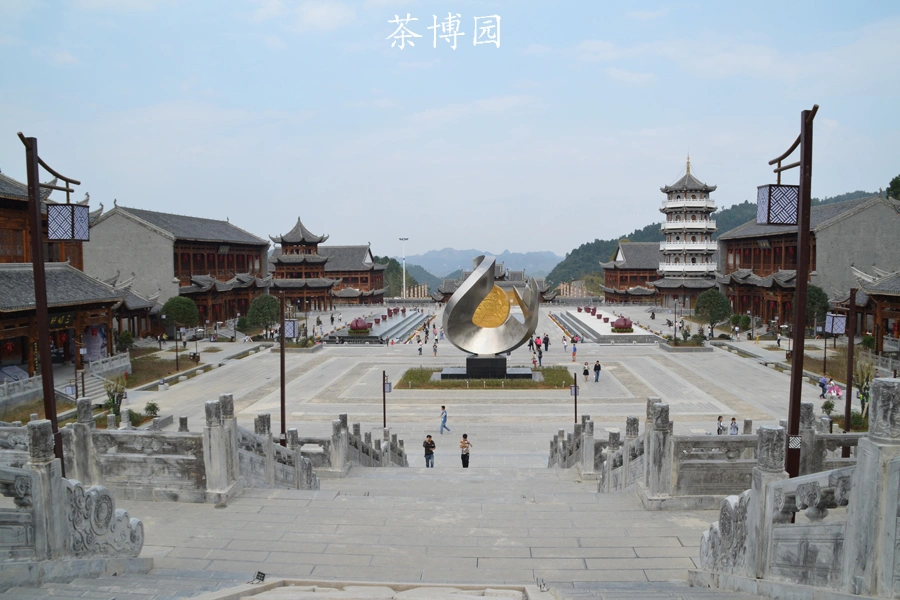 鸿申翡翠城周边配套 