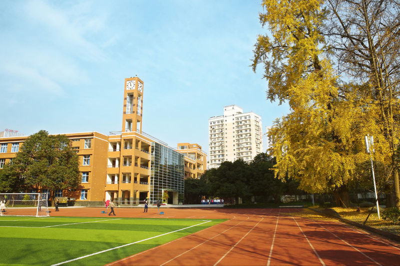 成都市第八中学金牛-荷花池完中(初中 高中)/公立体育类艺术类电话