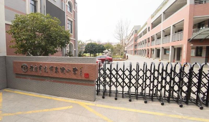 96套0元/月全部房源(132)周边小区(3)小学/公立小班教学语文类电话