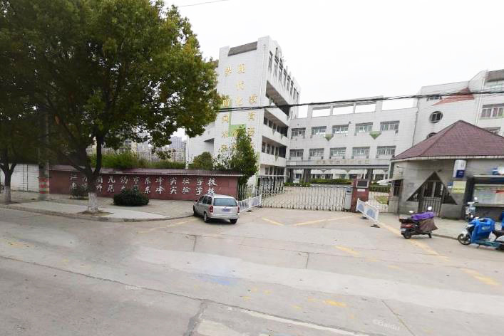 华庄中学中南家园95套1725元/月奥林花园110套1600元/月溪南新村127套