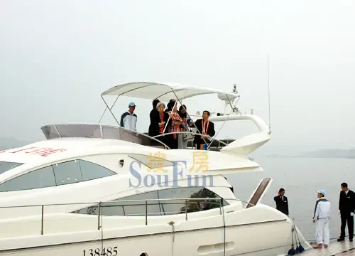 vip预约服务40000元/平方米记者下午一点赶到恒大61御景半岛时发现