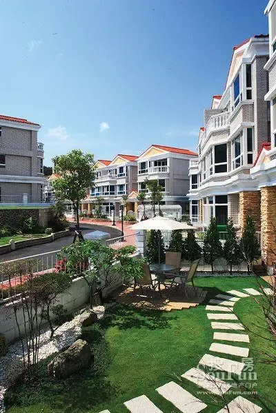 绿中海99万元花园别墅引爆昆山