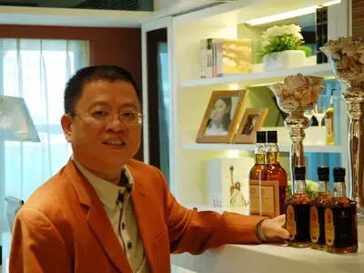 书香门第廖宇波:暖冬行动 深圳楼市"信任"出击