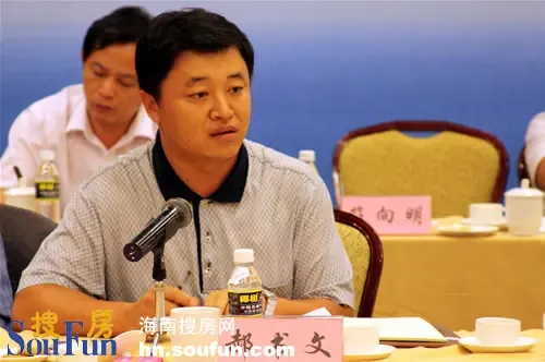 文昌市副市长 郝书文