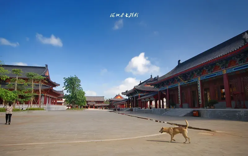 白云飘飘佛音袅袅在永庆寺寻找久违的清静