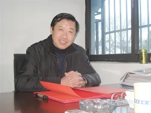 苏州房协副会长杨建国恭贺房天下新春