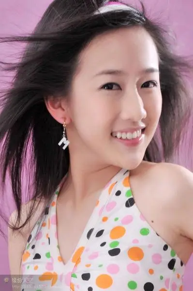 刘美含