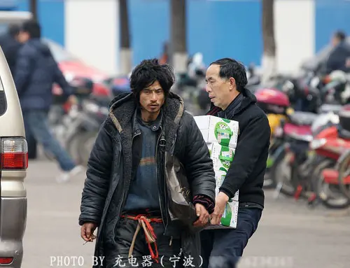 长春惊现杀妻帝神情漠然眼神彪悍堪比犀利哥