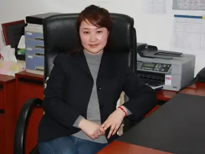 潘霞铿锵玫瑰祈愿回报家庭