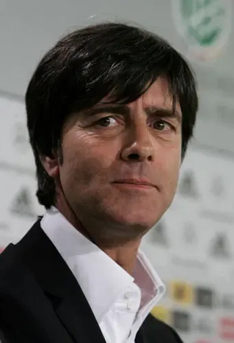 世界杯32强名单公布c罗领衔世界杯最帅阵容图