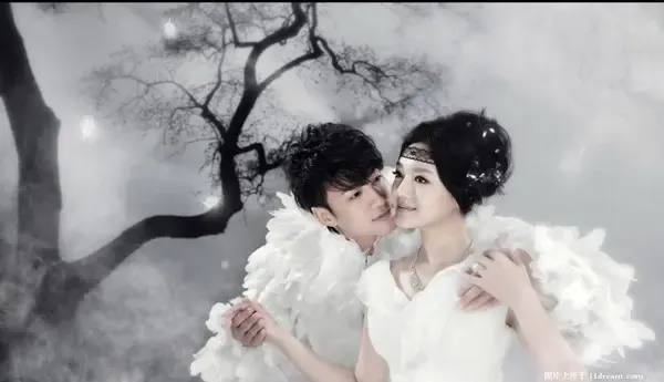 泡沫之夏 大s 何润东 婚纱照