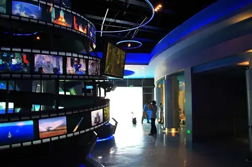 [摘要]               深圳东部华侨城太空迷航娱乐项目发生重大安全