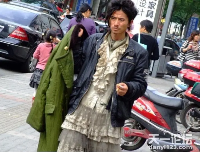 长春惊现杀妻帝 表情眼神彪悍堪比犀利哥