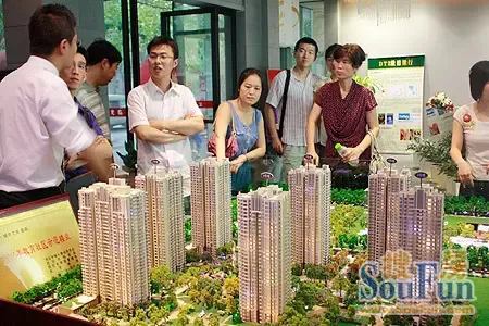 18日房天下看房团双线齐发城南线望城两人现场下定