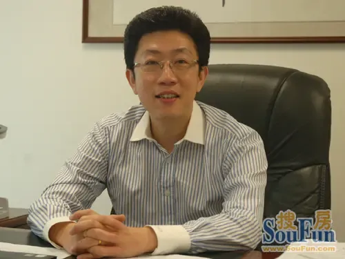 搜房网专访:深圳皇庭房地产开发有限公司总经理邓维杰
