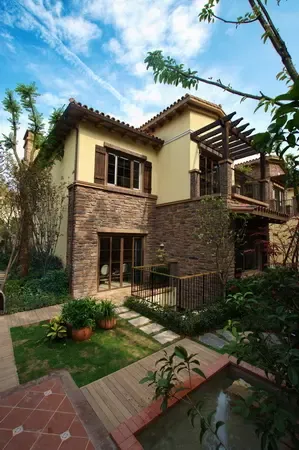 千万元级艺术品巡礼融创奥山8226博爵堡别墅