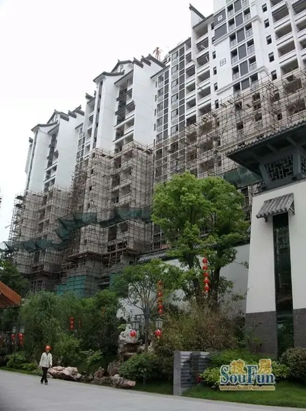 云山诗意实景图